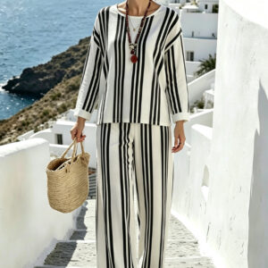 Random Print Asymmetric Cut Holiday Loose Top And Shorts Set For Women - Image 4